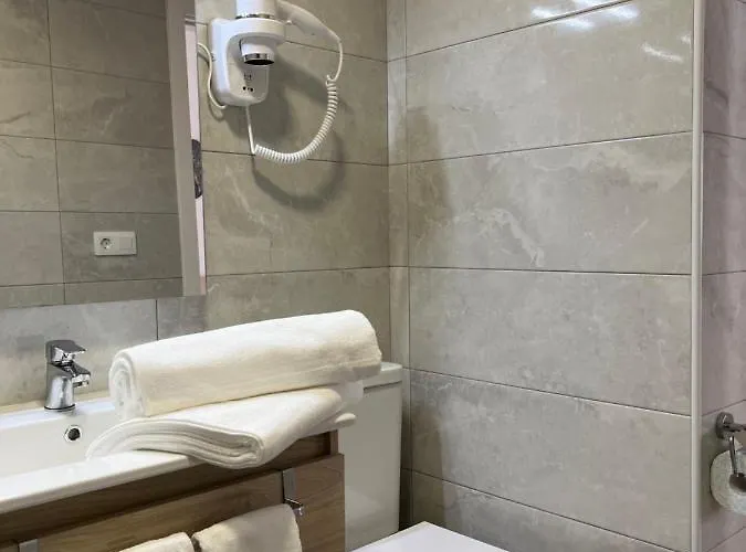 Poema De Liria * קלטה דה פוסטה