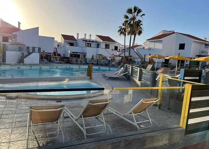 Poema De Liria דירה *